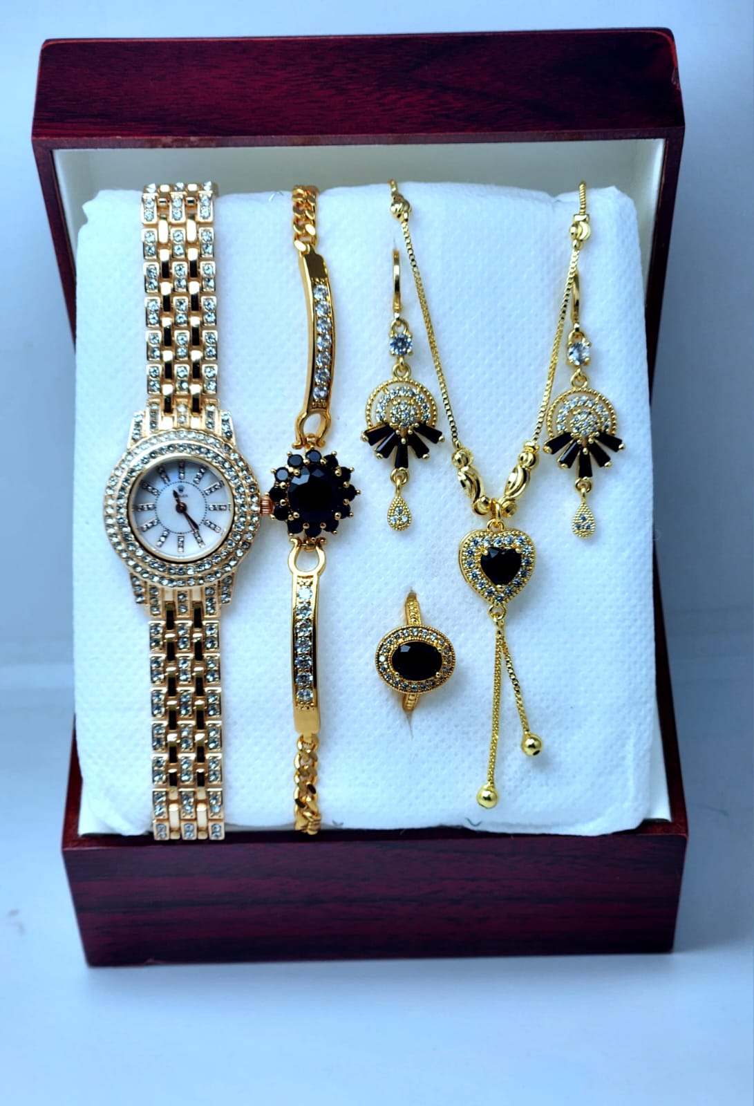 Women Watch Combo  Everything in the combo box -Same as Picture